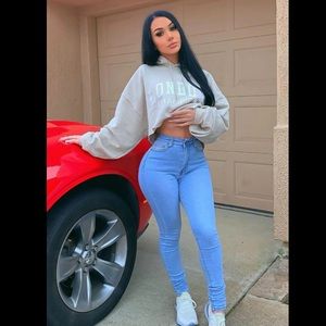 FASHIONNOVA Marilyn HighWaisted SkinnyJeans-LtWash